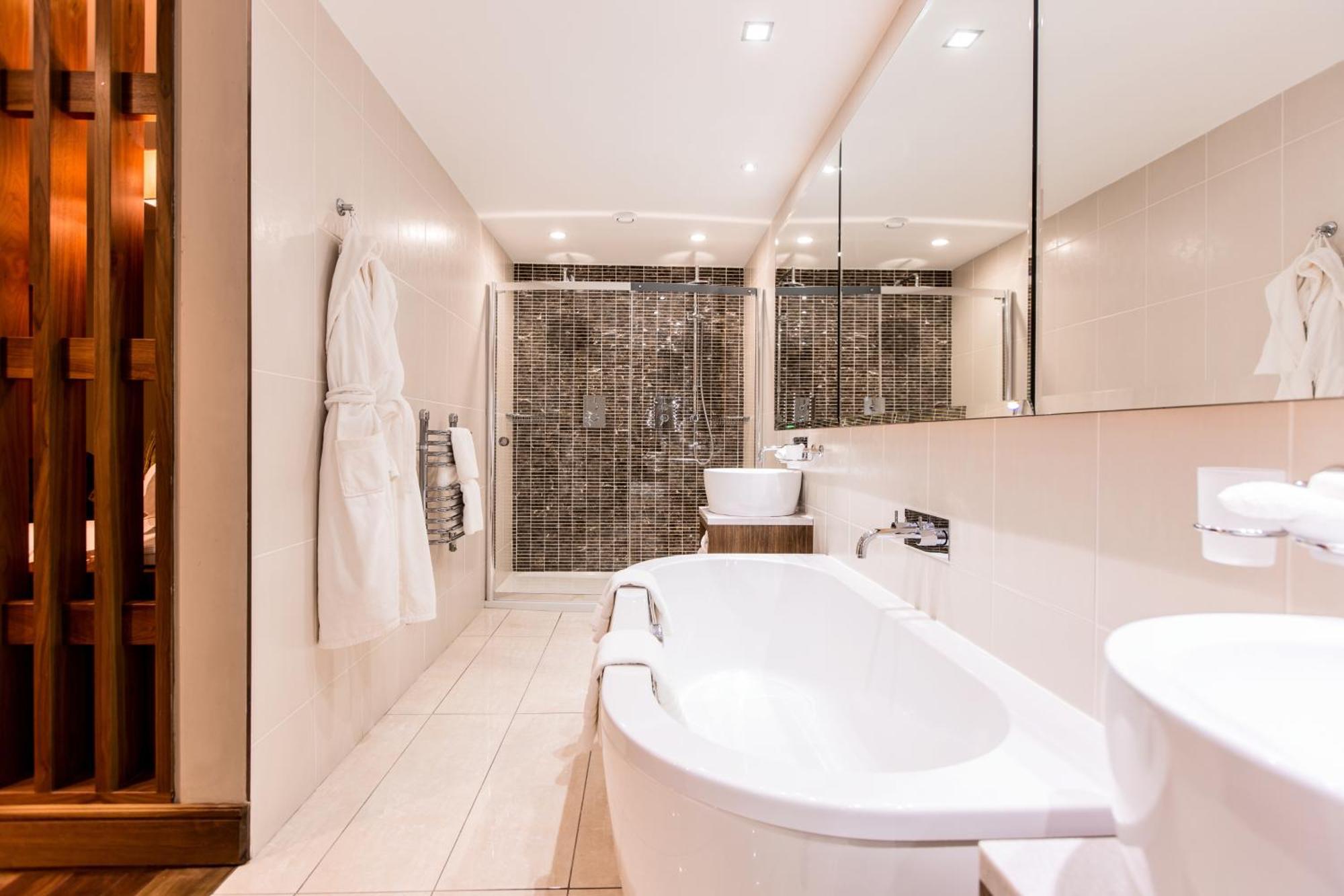 Suite with City View