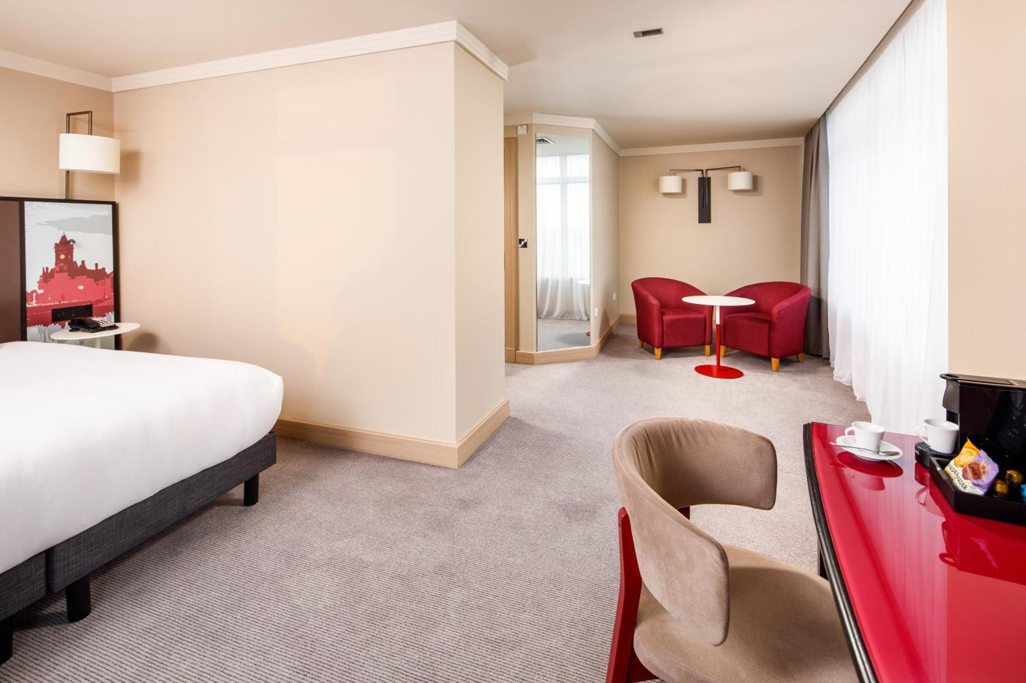 Superior King Room