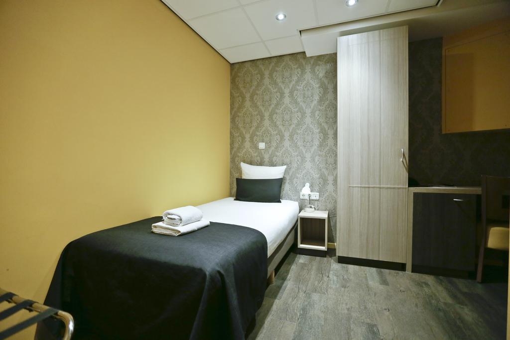Small Single Room