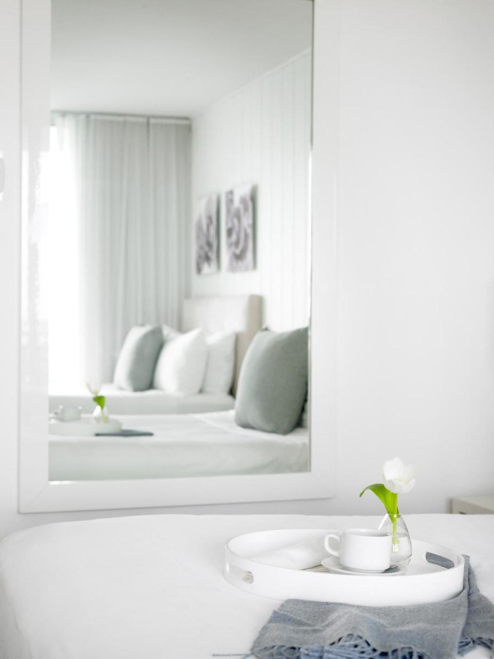 Deluxe Double Room with Balcony and Sea View