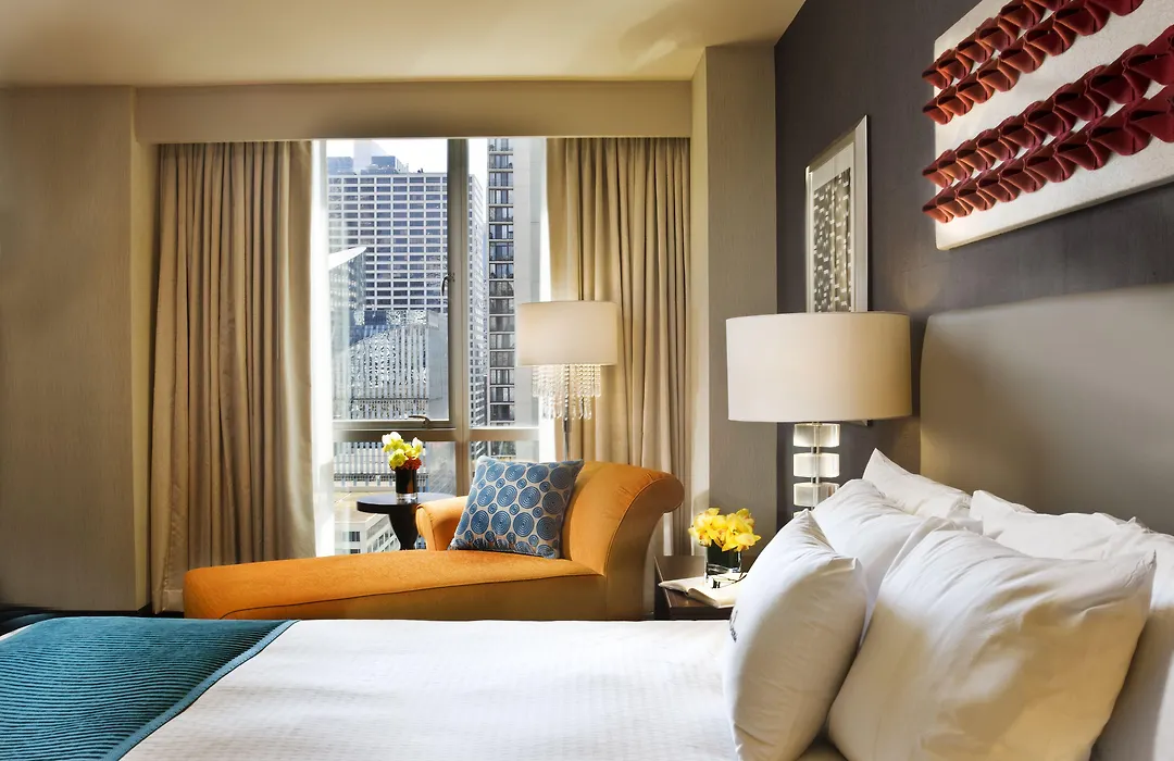 Thewit Chicago, A Hilton Hotel-1