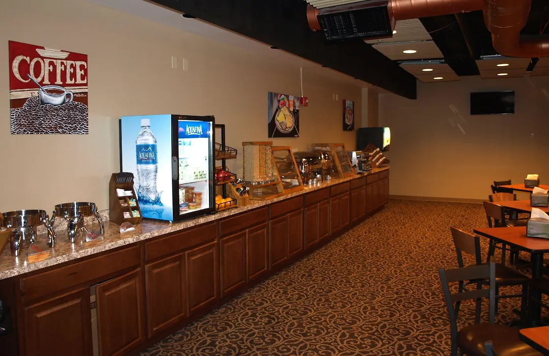Hotel At Batavia Downs-1
