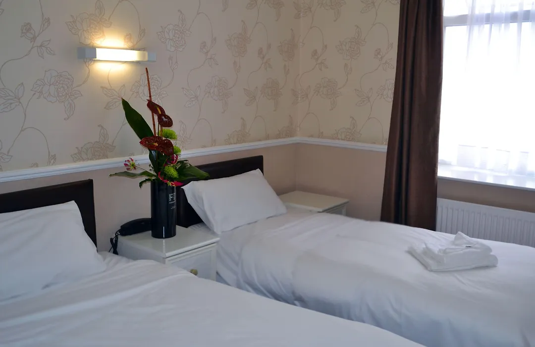 Lyndene Hotel-1