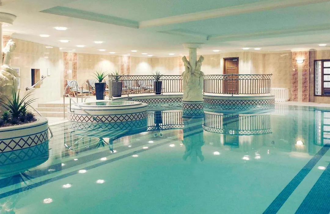 Mercure Dartford Brands Hatch Hotel & Spa-1