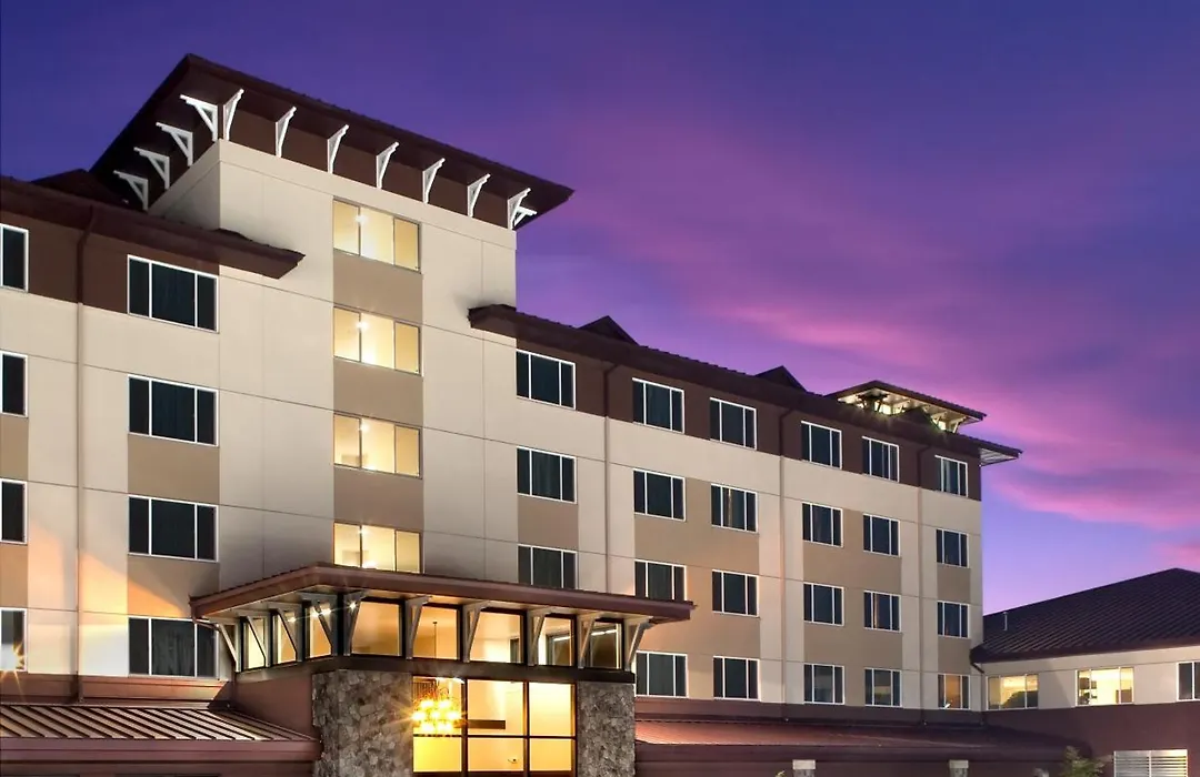 Seven Feathers Casino Resort-1