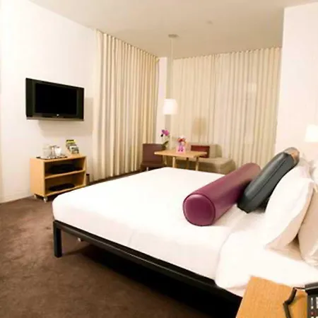 Bryant Park Hotel-2