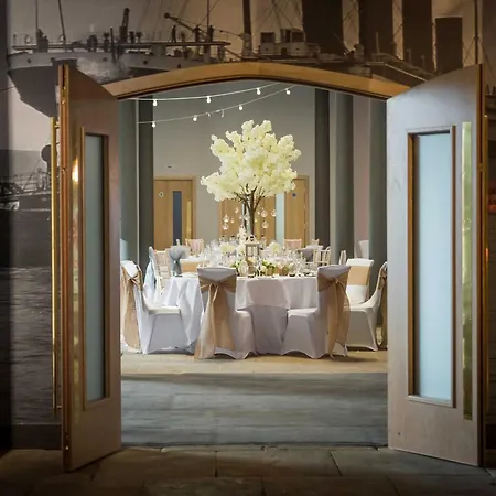 Titanic Hotel Liverpool-3