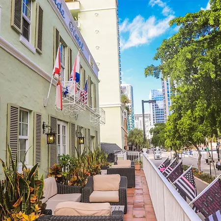 Riverside Hotel-2