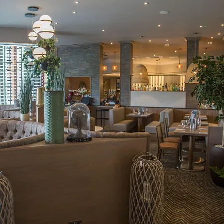 Riverside Lodge Hotel-3