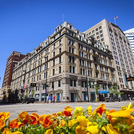 The Cincinnatian Curio Collection By Hilton-3