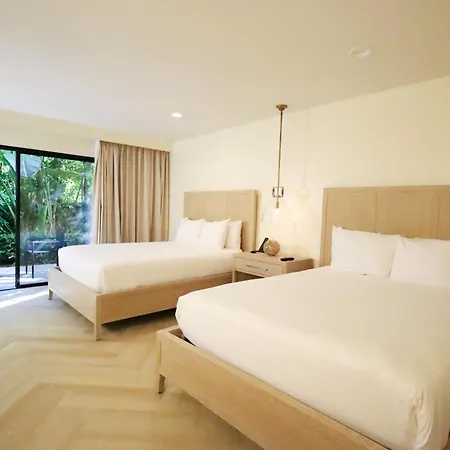 Luxe Sunset Boulevard Hotel-2