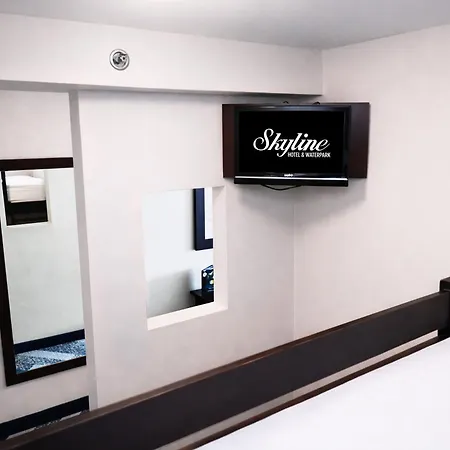 Skyline Hotel & Waterpark-3