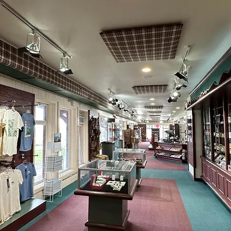 Prince Of Wales Hotel-3