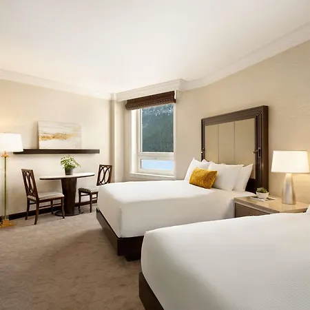 Fairmont Chateau Lake Louise-3