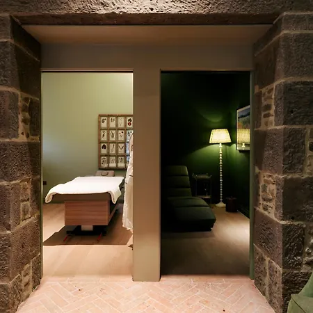 Cromlix-2