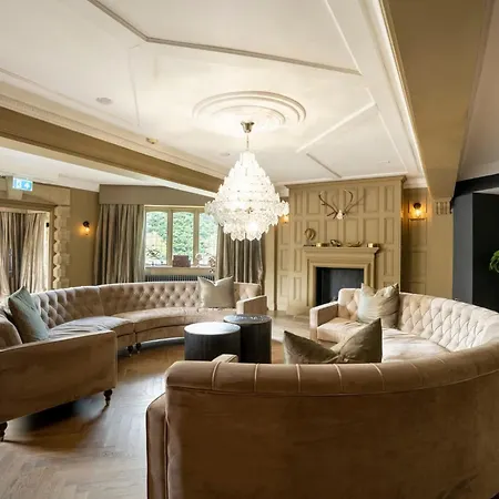 Derwent Manor Boutique Hotel-2