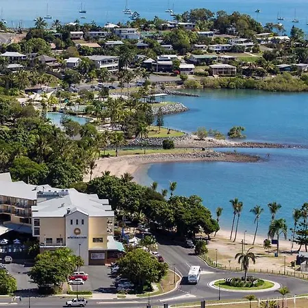 Airlie Beach Hotel-2
