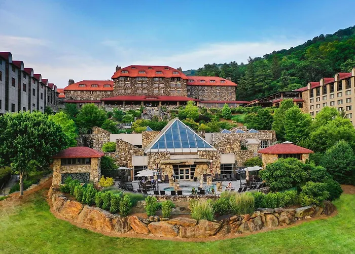 The Omni Grove Park Inn & Spa - Asheville